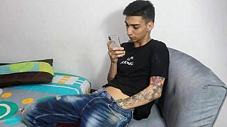 Llego Mi Nuevo Jugete Sexual y Follo a Mi Hermanastra Real