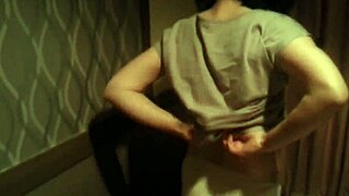 Mature Asian Showoff