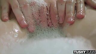 TUSHYRAW FIT BLONDE LEXI HAS PERFECT GAPE!