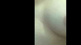 Meu marido me chupou gostoso na casa dos meus pais escondido