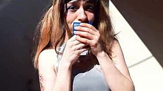 Bonneyuwu Shows Body in Cosplay Cards