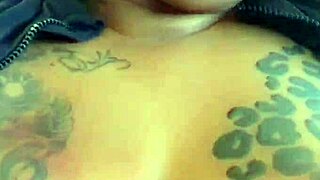 Blackvelvet Caught Fingering Her Plump Ass!