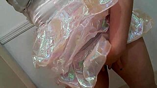 ginger paris sexy princess rubbing pussy