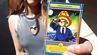 Bonneyuwu Shows Body in Cosplay Cards