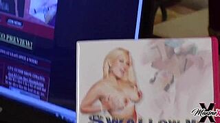 lesbian dildo fucking show with hotties janessa jordan