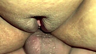 jebem svojo bogato bujno mačeho, sesem ji rit in pičko do orgazma