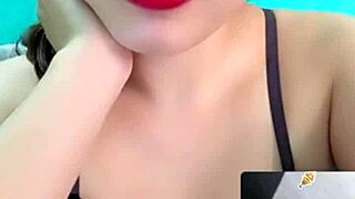 showing off big tits in live bigo stream.