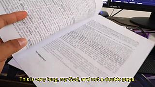 Empleado Cachondo Disfruta El Sueño Con Su Jefa Ardiente!