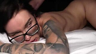 I’m sellin’ my body first time - so nervous!