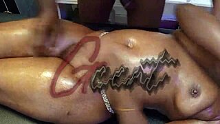 Quickie with friend turns into intense pussy pounding