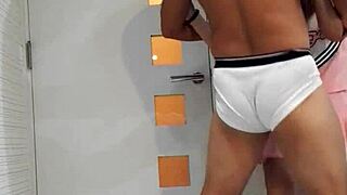 Ballbusting 36 Action