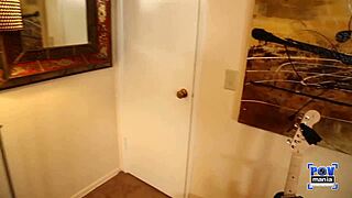 Casey Cumz's Sensual Handjob Climax