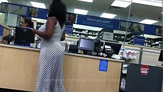 i can't believe the size of this candid black woman's basketball booty, it's unreal