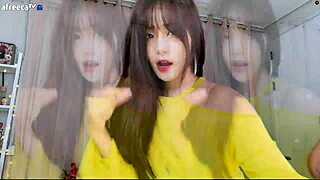 Glimpse into a steamy Korean dance with stunning moves