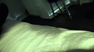 Slowpoke amateur gives amazing head, swallowing cum