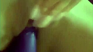 Quieres ver como me masturbo y te la jalas rico dandome lechita