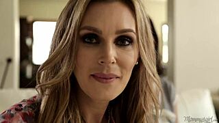 Kobe Lee, Tanya Tate, Trinity St Clair in Hot Lesbian Threesome