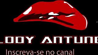 I enjoy this sensual bath with the hottest tattooed brunette amateur.