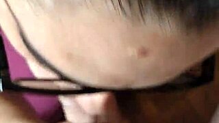 Teen 18+ gives blowjob on the little head