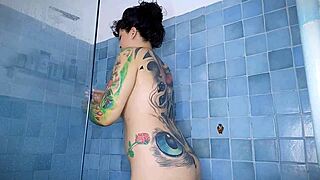 Anal Plug in Shower While Shaving?