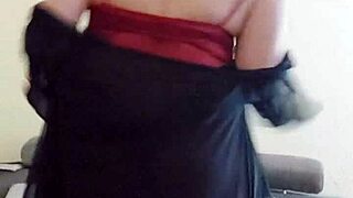 i watch the arab shemale dance