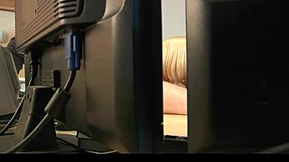 i can't believe how this young blonde doctoresse in glasses fucked my old patient so hard