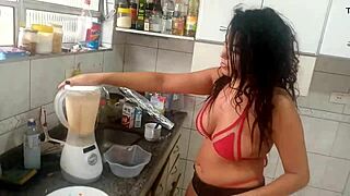 Sarah Rosa Makes Sexy Homemade Treat in Kitchen