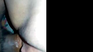 Indian babe's wet pussy fucked close up