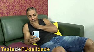 Descobri que minha namorada tinha um caso com meu amigo