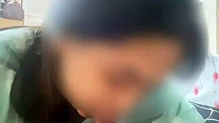 Pinay Milf Wife Feels Desire