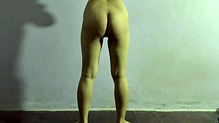 fine ass amateur girl doing sexy workout at home