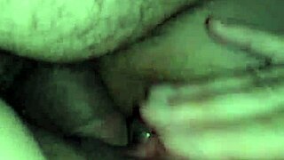 Metendo Na Casada: Detailed Masturbation Scene