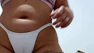 Big pussy lips flash during exhibitionist domination