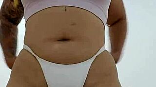 Big pussy lips flash during exhibitionist domination