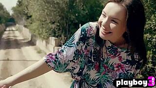 CUTE LESBIAN CHICKS JANETH TENSE AND TEEN NICOLE FOX POSE TOTALLY NAKED