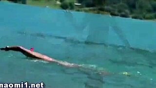 i cum on beach for naomi, what a mess!