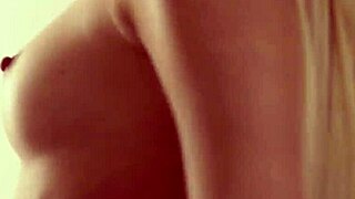 Ebony Milf Model Leola Bell Has Amazing Curves To Show