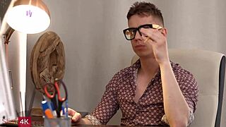 Sia Florence - Skinny Dude Fucks His Gf And Cums Inside