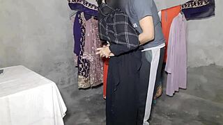 Indian Shop Owner Has Quickie With Customer