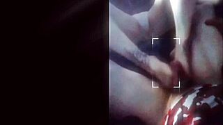 old man cheating with pretty barefoot feet footjob