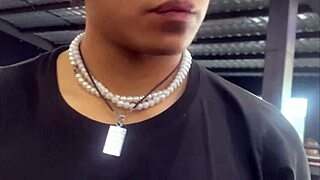 Maluma moans with me from the front?