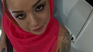 Watch this Pakistani MILF in homemade action? So hot!