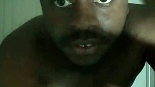 Private Workout Routine in Jeans for Free