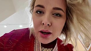 Homemade Iranian Housewife Bent Over for Doggy Action