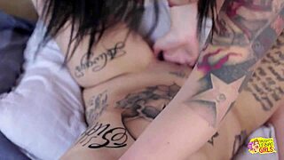 Butch Lesbian Girl Nikki Hearts Takes Control Over Leigh Raven and Eats Her Pussy Out