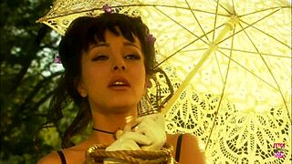 Lovely Couple Banged Outdoors in the Middle of a Lake in a Small Boat!