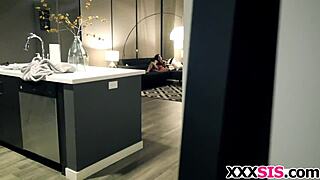 Huge dick tempts petite 18+ stepsis Amara Romani in homemade scene