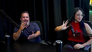 Bbw Arranges Social Network Deal With Ted During Pandemic For Porn