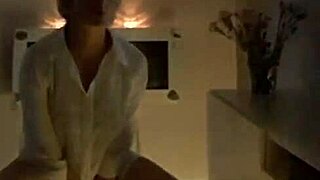 Ewa Kwencynska, a Polish European performer, shares her personal narrative.