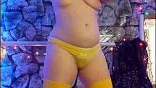 Watch Steffi's hot pussy dance?